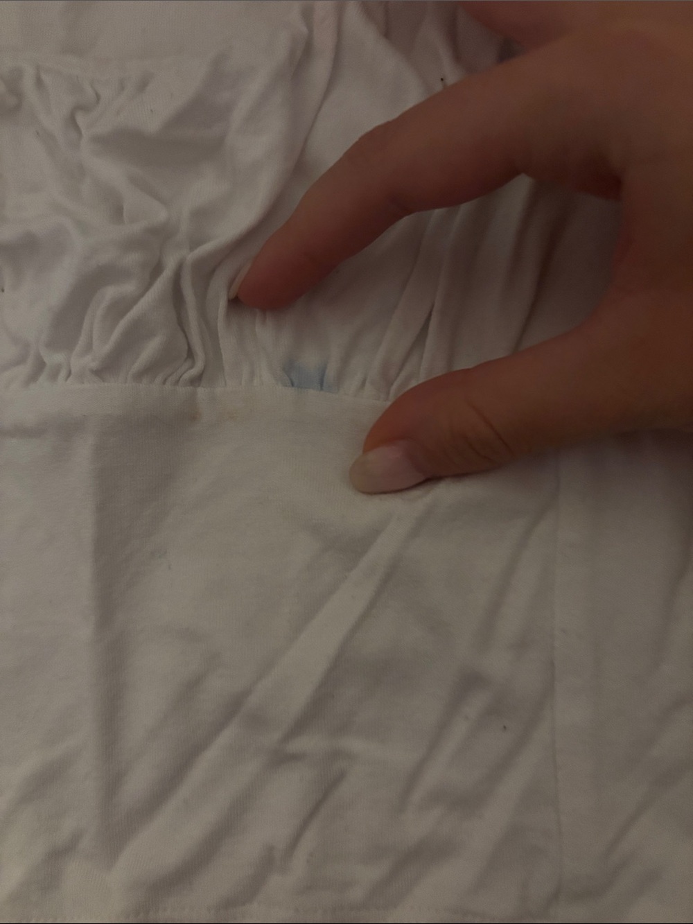Aritzia White Long Sleeve Scoop Neck Crop Top - Picture 2 of 3